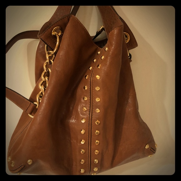 Name brand purse - Picture 1 of 1